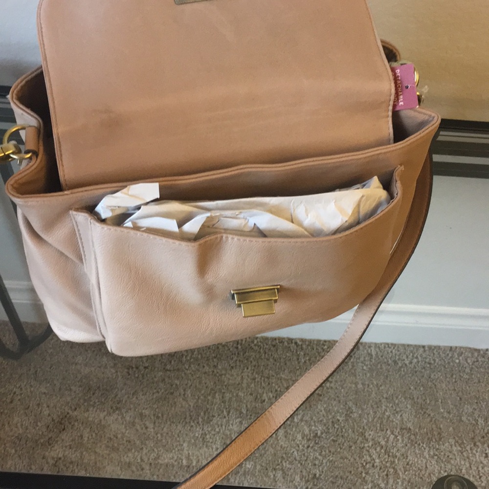Merona Purse - Picture 5 of 5